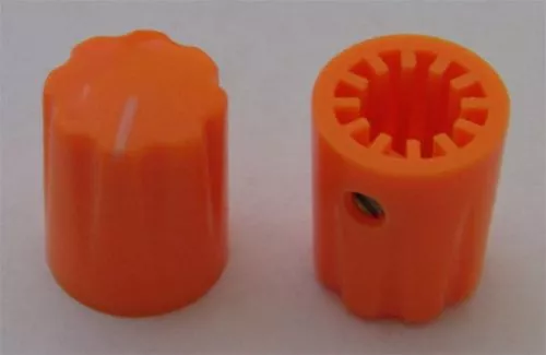 plastic knob with scalloped edge, orange