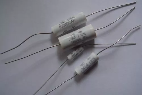 Mallory Kondensator poliestrowy osiowy 0,01 µF/630V