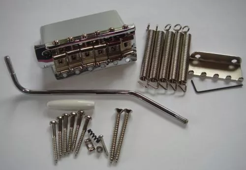 Fender American Vintage Strat bridge / tremolo assembly