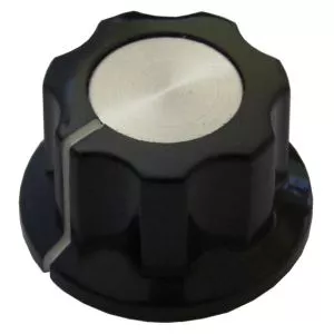 Pointer knob for pots with a metal insert